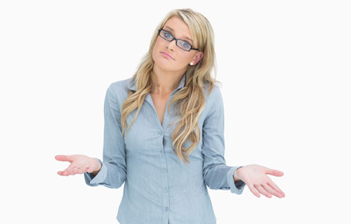 Kvinde der tænke på om hun har diabetes